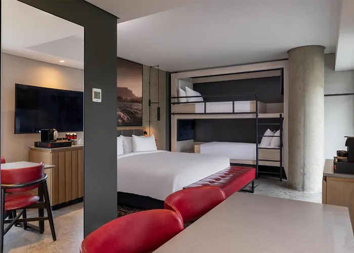 Radisson Red Hotel V&A Waterfront Cape Town